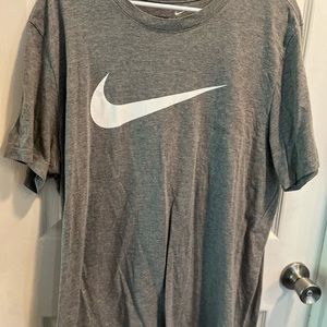 Nike t-shirt